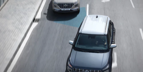 베뉴-후측방충돌경고