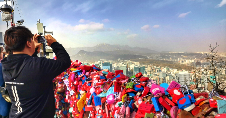 끊임없이 변화하고 있는 남산서울타워