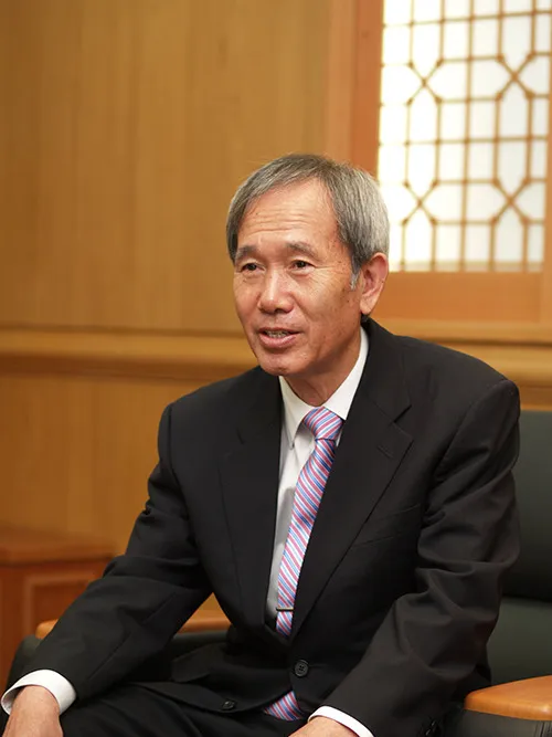 진짜 어른&amp;#44; 김장하 선생의 삶과 나눔 
