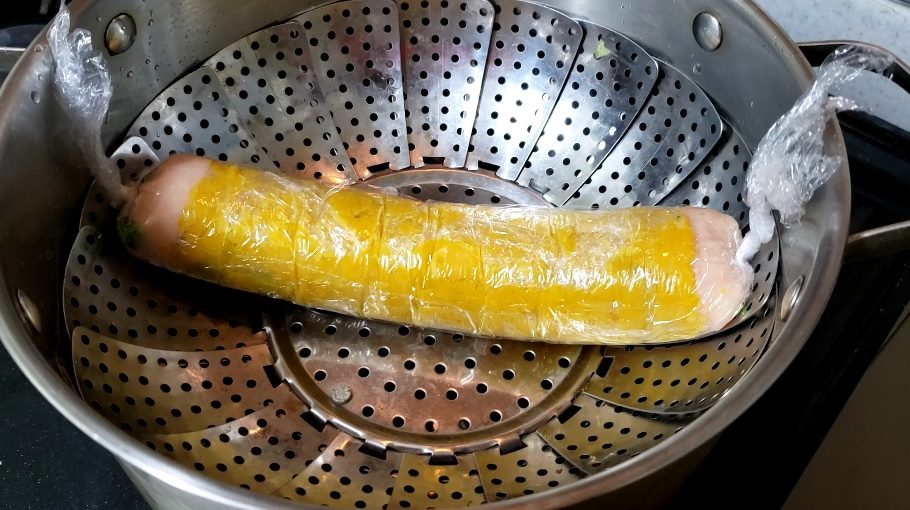 찜통에 넣은 강아지 김밥