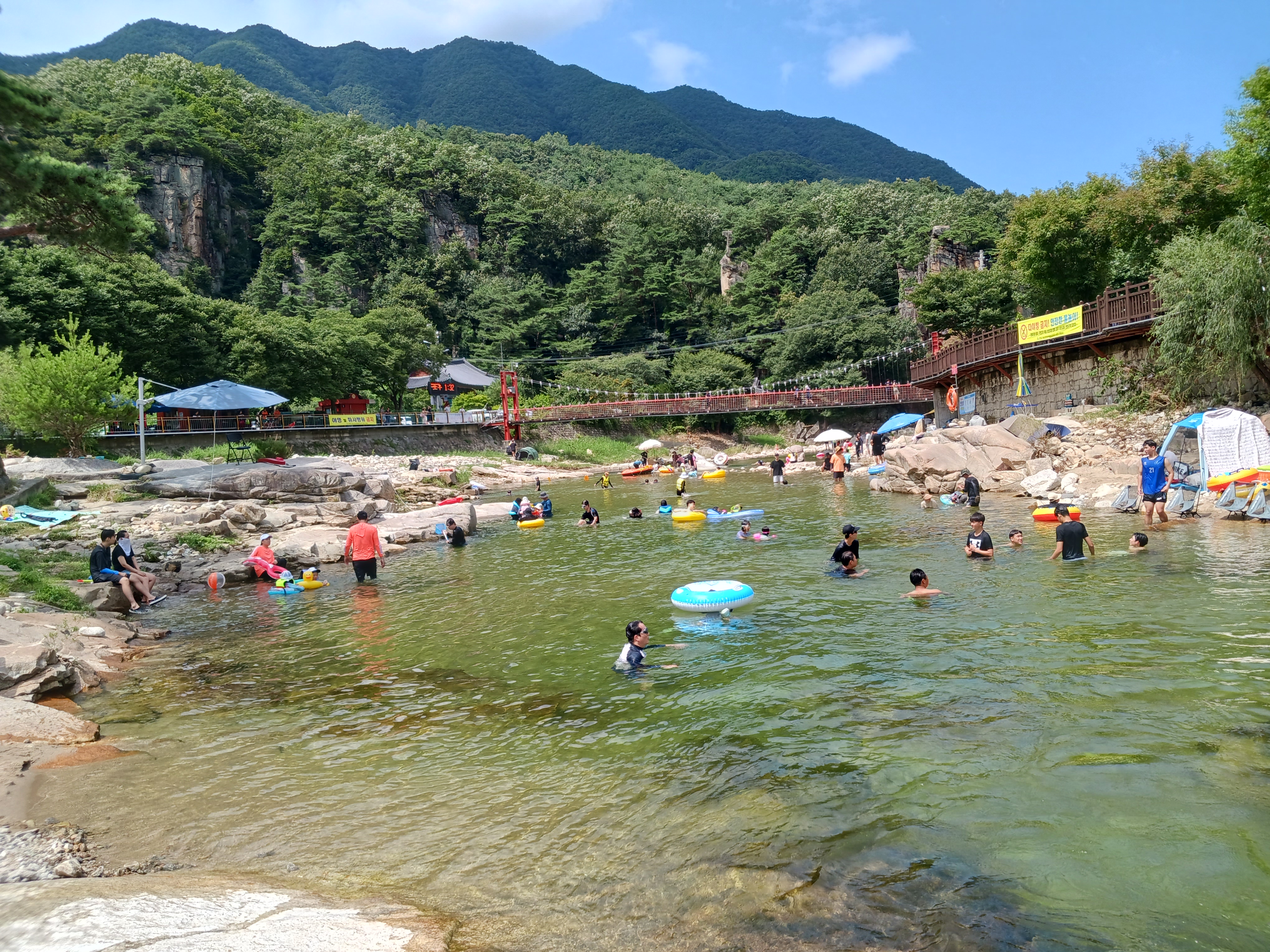 사인암계곡