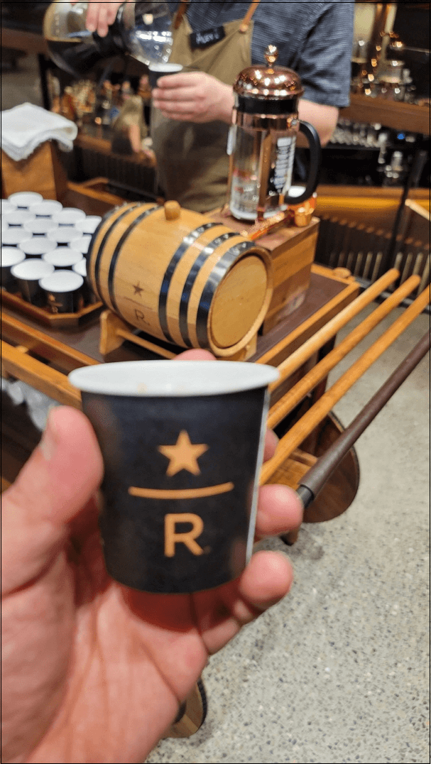 스타벅스-나만의-스타벅스NFT-받는방법-개인컵사용하기-스타벅스&amp;#44;NFT에코프로젝트-&amp;#39;STARBUCKS STAR★LIGHT&rsquo;-아시아최초론칭