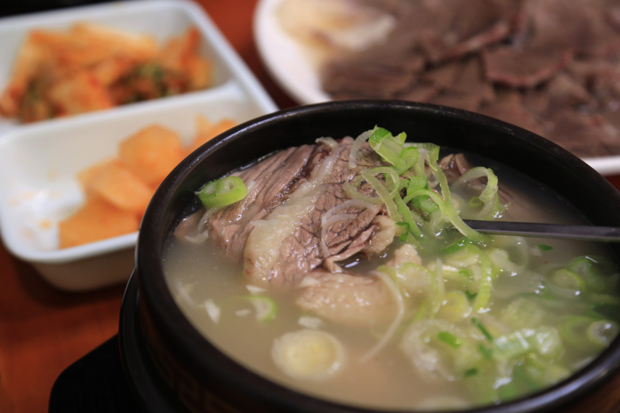 THE 맛있는 녀석들 518회 고고데이 특집 서울 마포구 용강동 차돌탕과 차돌수육 맛집 마포옥