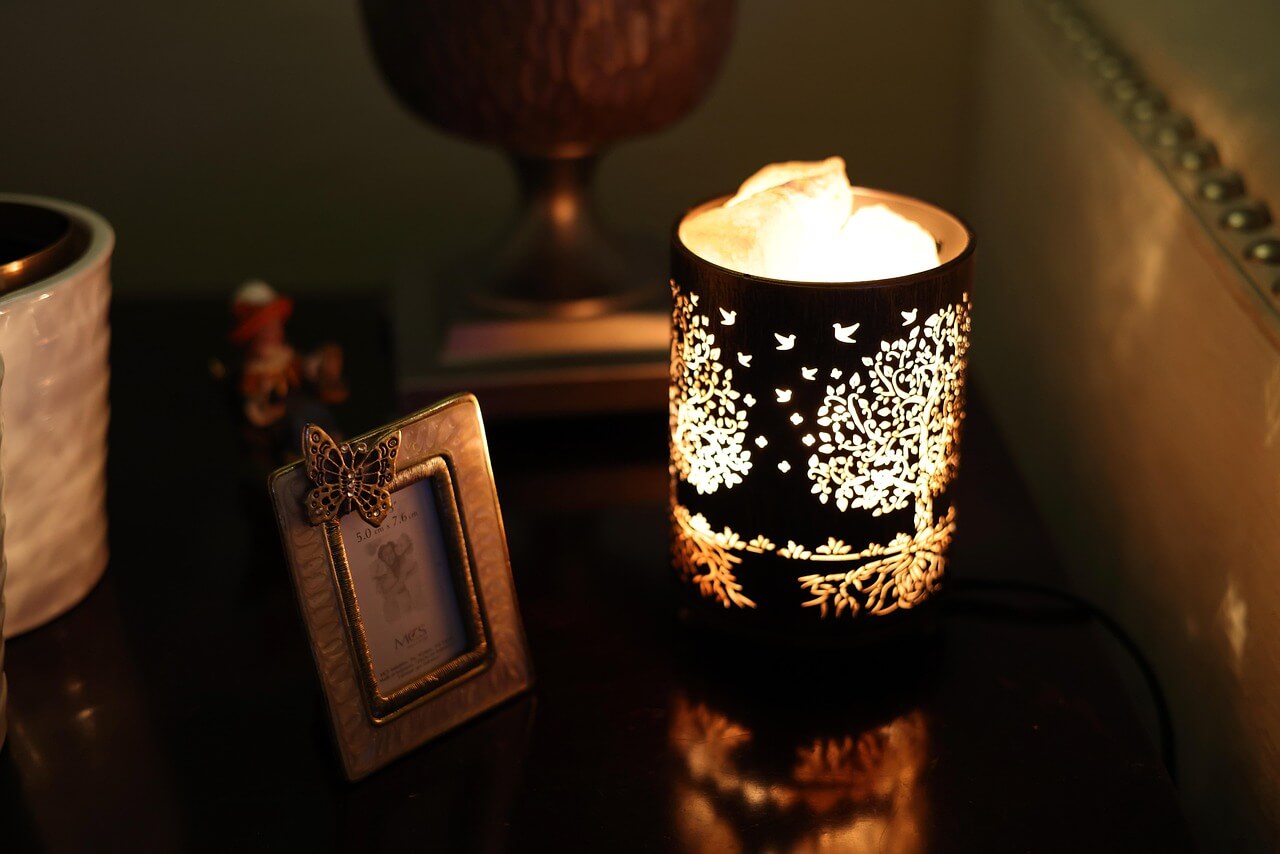 작은 방 전기료 절감에 효과적인 조명 배치 정보로 초저비용 생활 실천