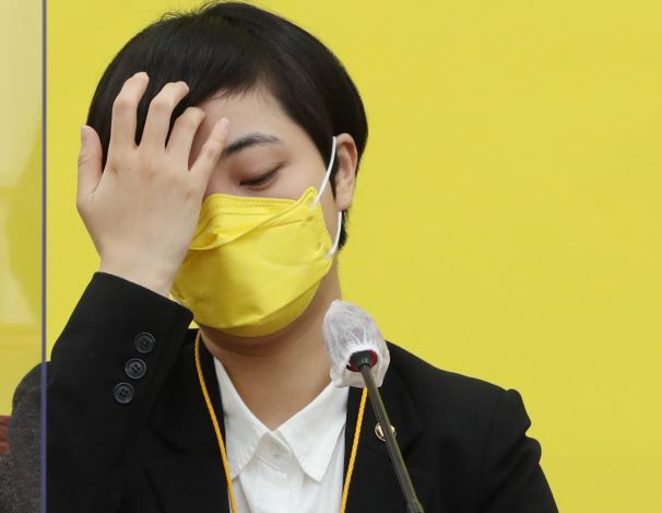 류호정 비서해고