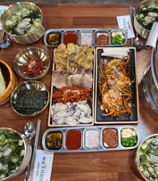 굴보쌈정식