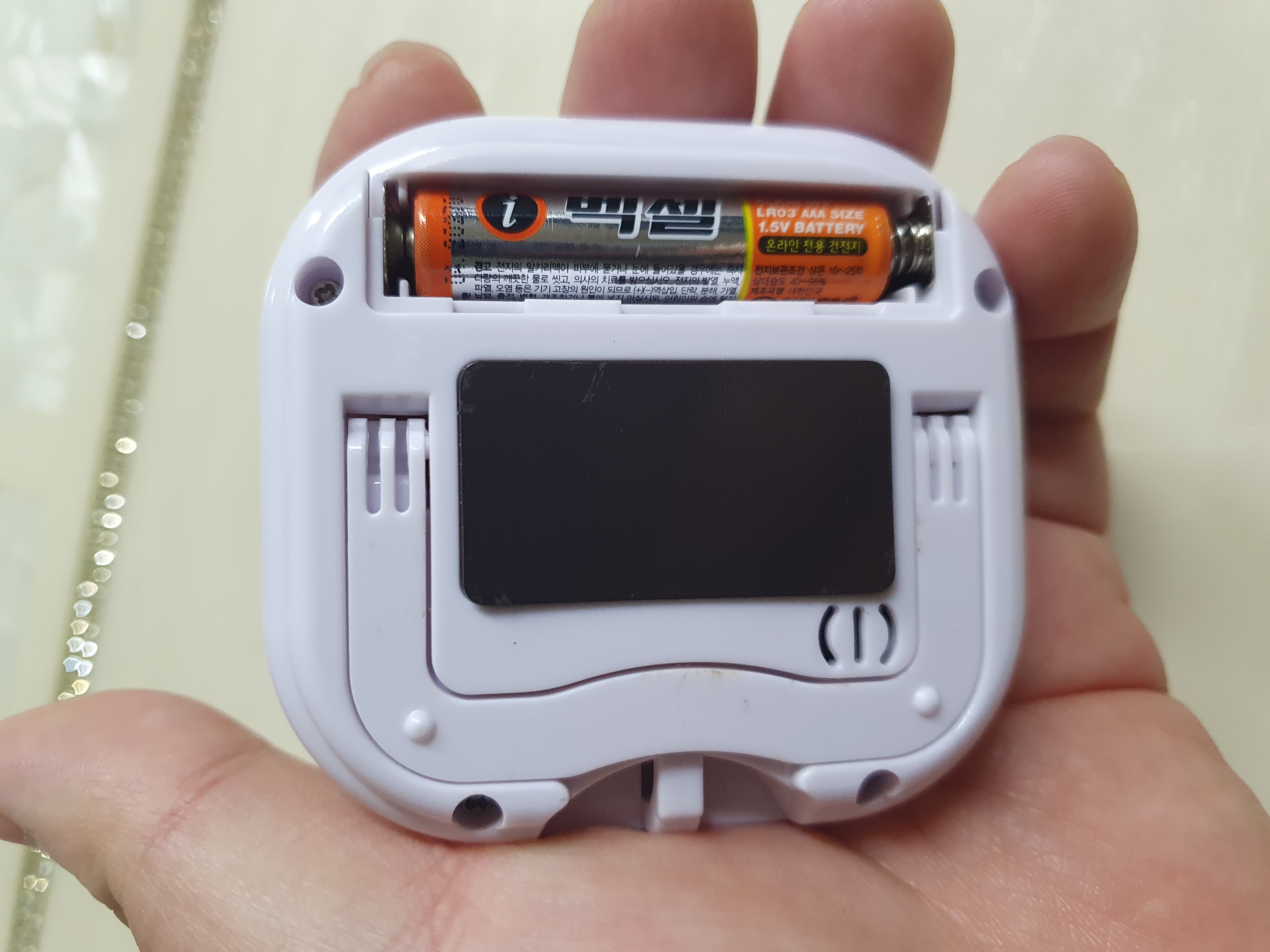JS-118 KITCHEN TIMER 쿠킹타이머 베터리는 일반 작은AAA 사이즈 1개가 들어감.