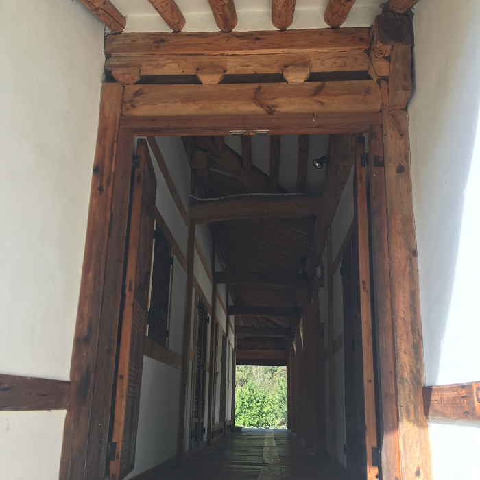 엄청 시원한 고택