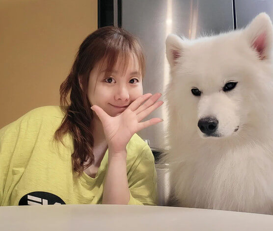 노희지와 반려견