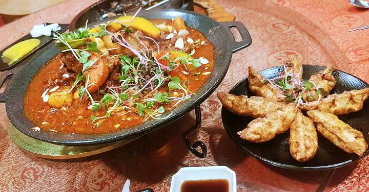 생방송오늘저녁 돌짜장 복권 로또 1등 당첨 황금손 주인장의 뜨거운 돌짬뽕 매운 갈비찜 부산 맛집 추천