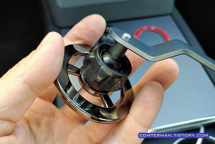 맥세이프 스마트폰 고정 헤드