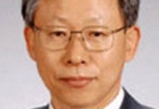 조대현 전 헌법재판관