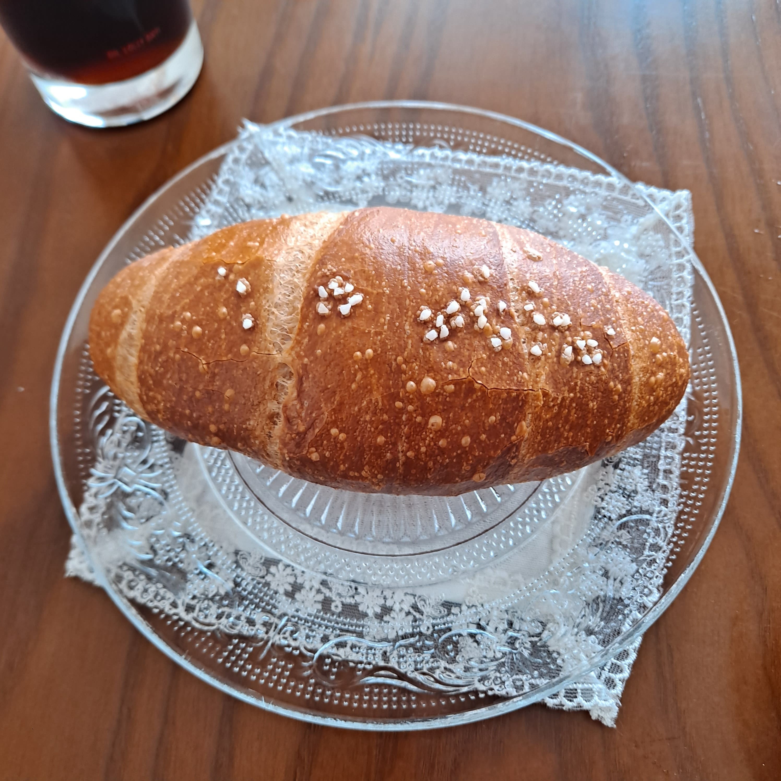 테이크아웃한 시오빵입니다.