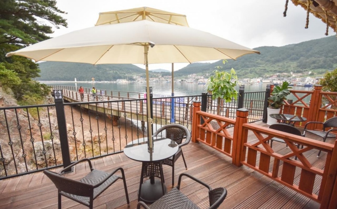 통영 한산 마리나 리조트 디럭스 테라스