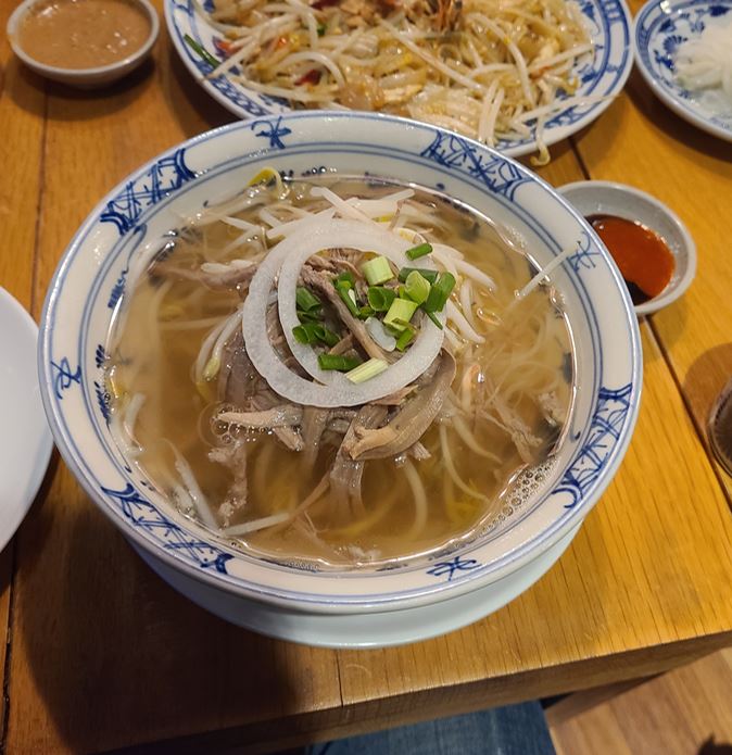 하노이의 아침 양지차돌 쌀국수1
