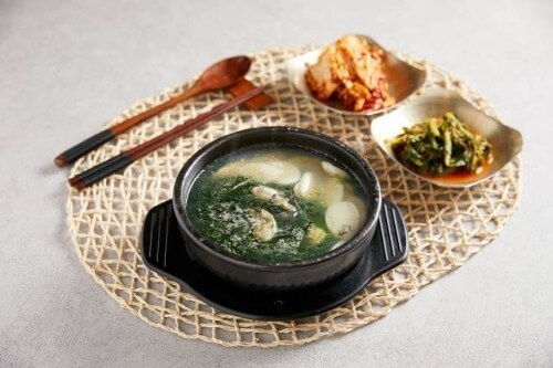 오늘N 2519회 서울 노원구 하계동 맛집 신가네 칼국수(서리태 콩국수, 국민보리밥, 들깨 칼국수)