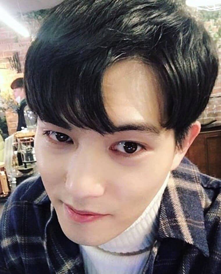 씨엔블루-출신-이종현