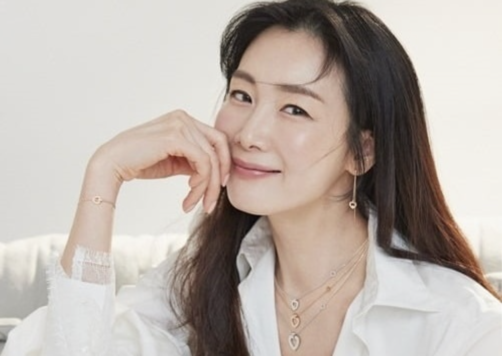최지우 프로필
