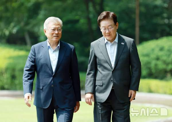 이 대통령 문재인 오찬: 청와대 상춘재 회동 메뉴 의미와 정치적 파장 총정리