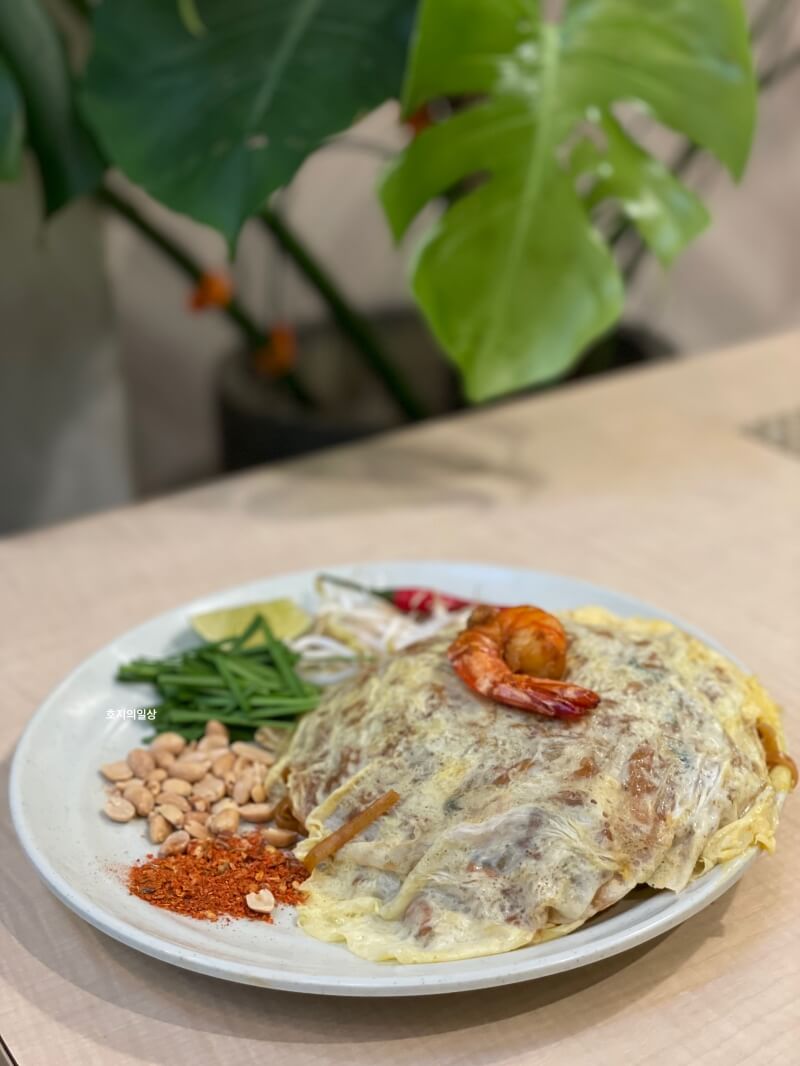 나트랑 쌈러 Sam Lor 태국 음식 맛집 메뉴 팟타이