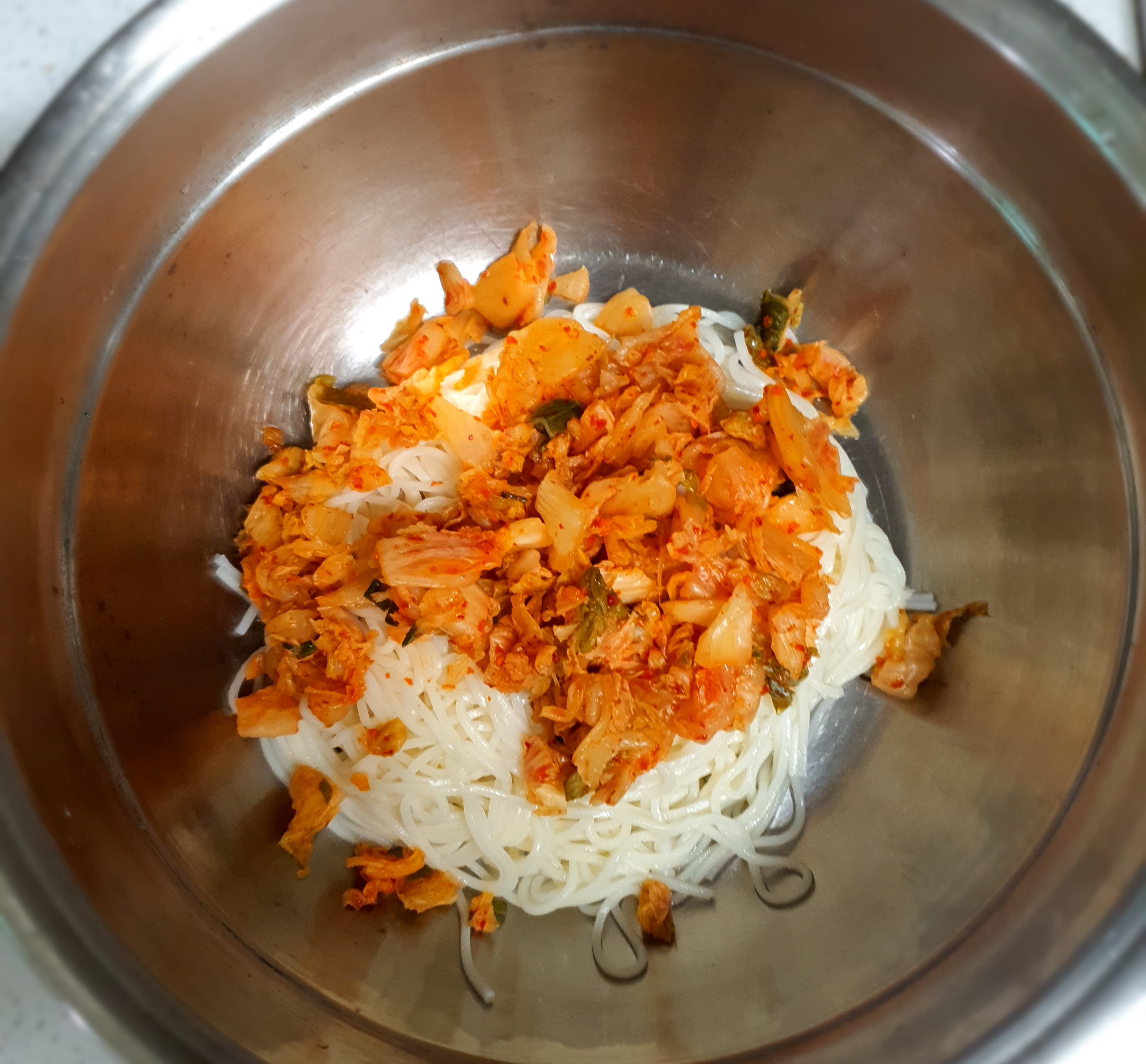 재료를-넣고-잘-버무리면-됩니다.