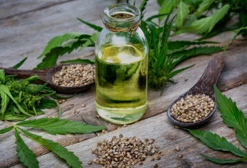 대마종자유 효능, 햄프씨드 식물성 오일로 먹자! 이제는 모두가 건강에 관심이 많다 보니 관리 또한 똑똑하게 합니다.