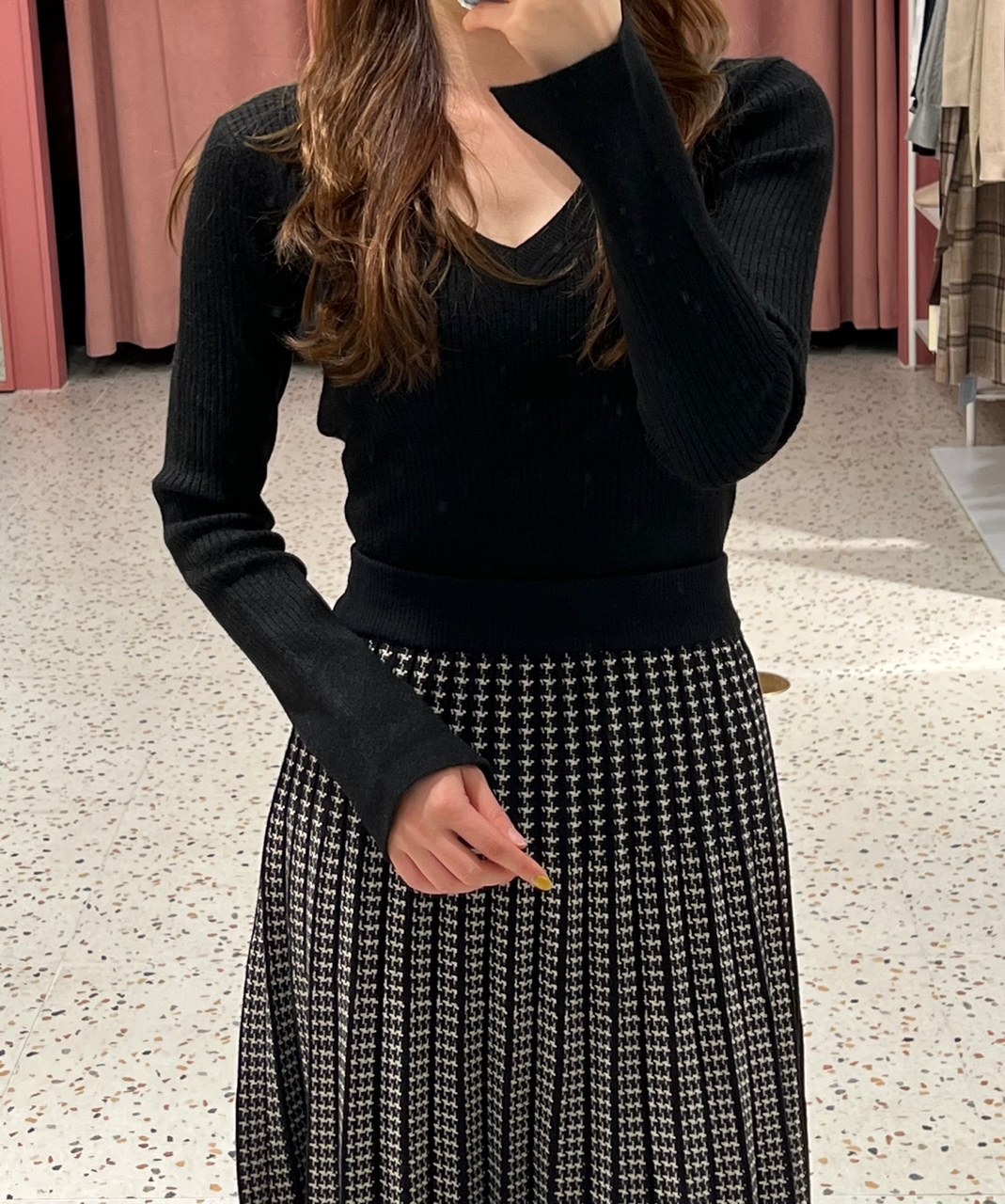 나인 N시그니처 울 브이넥 슬림핏 니트 왕 T014 T6315