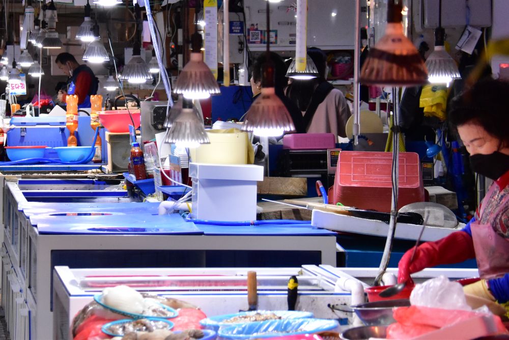 동래시장 1층 횟센타