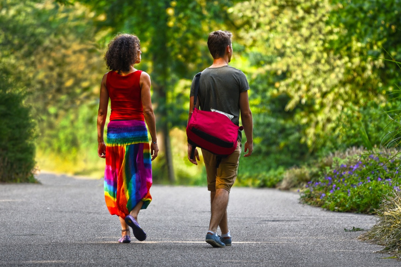 낯선 사람들과 함께하는 공유 여행