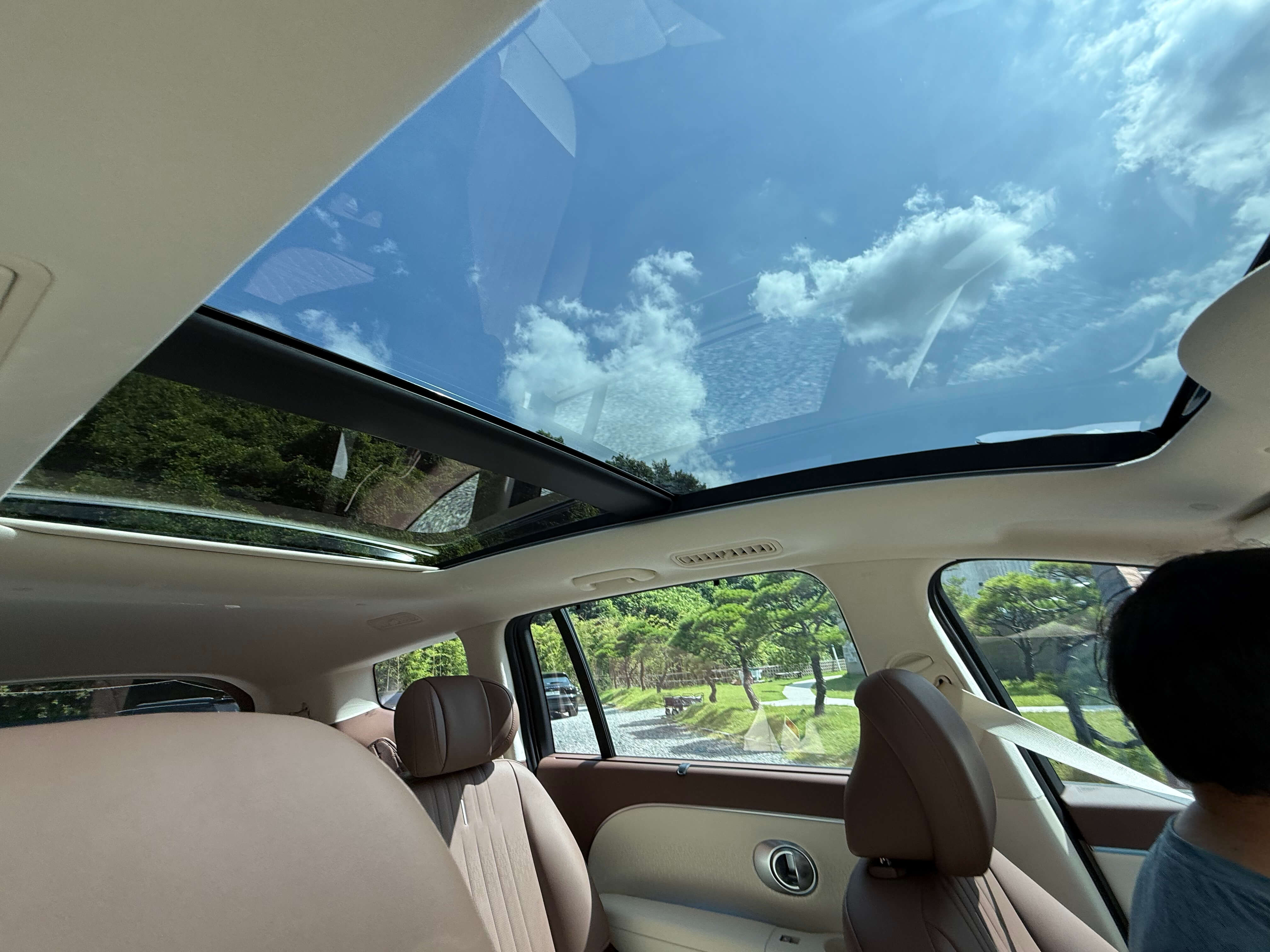 아이오닉9 선루프