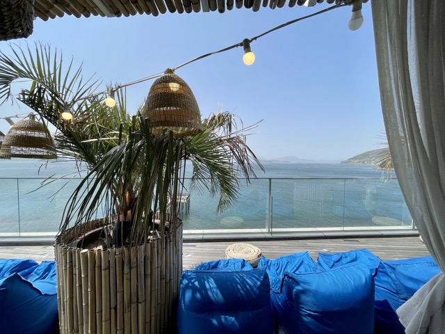 정말로-조용했고-거제도에-다시-들른다면-해가지는-시간을-꼭-맞춰서-재방문하고-싶습니다.