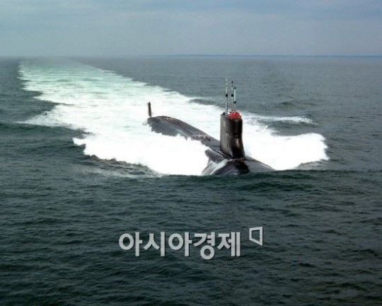 한미 핵잠수함 도입 및 핵연료 주기 확보 시급, 트럼프 측근 플라이츠의 긴급 제언 분석