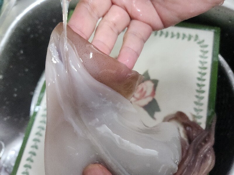 오징어 심 제거하기