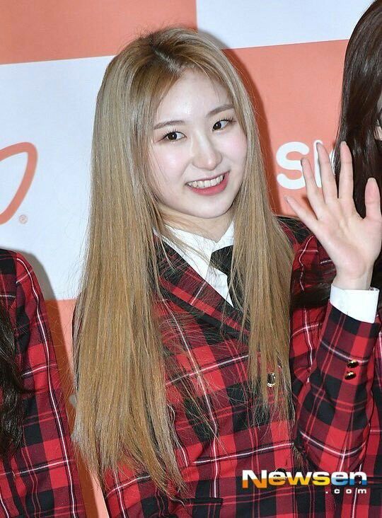 아이즈원 프로듀스48 이채연 사진모음