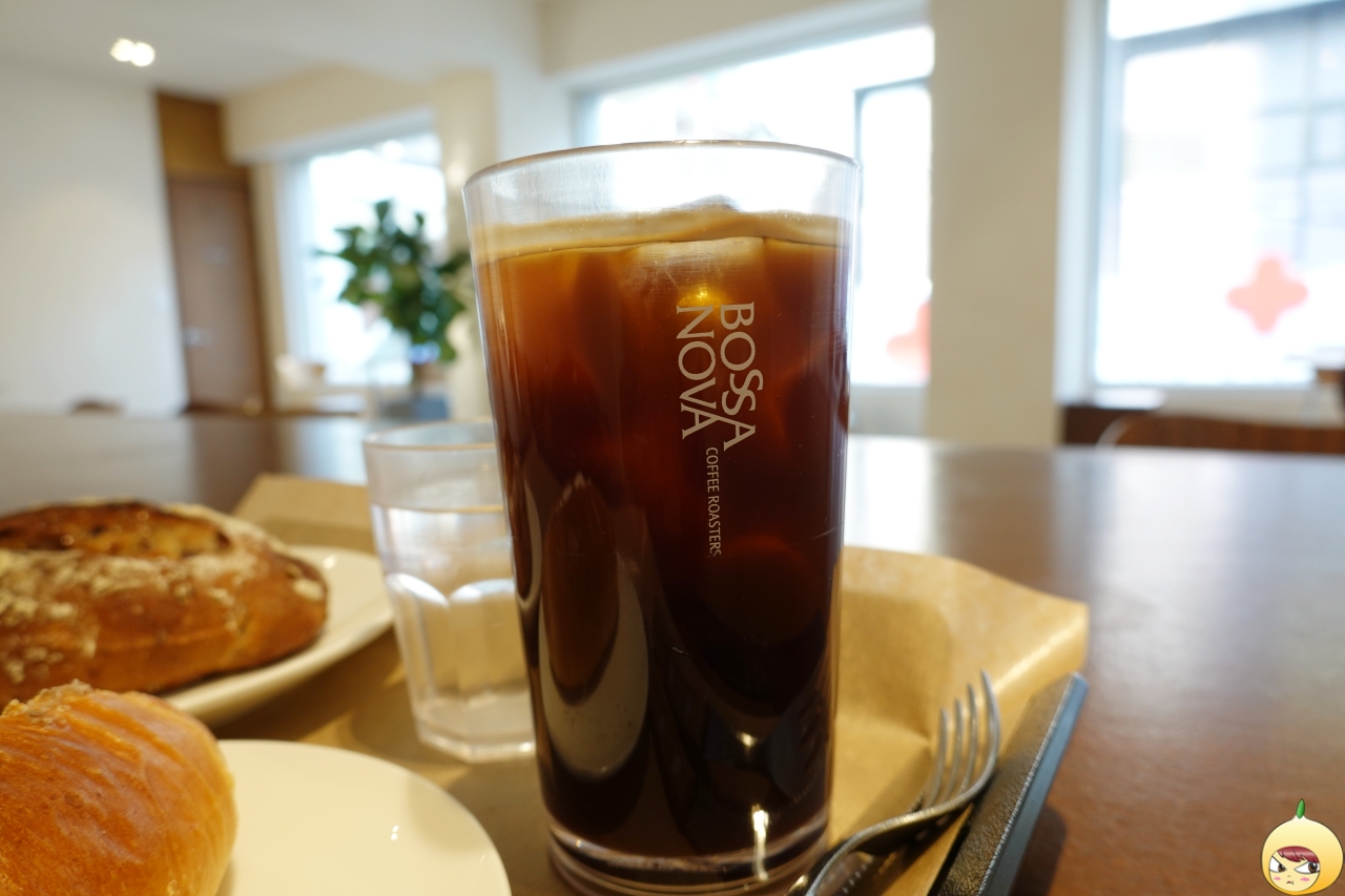 산미가 은은하게 퍼지는 아아