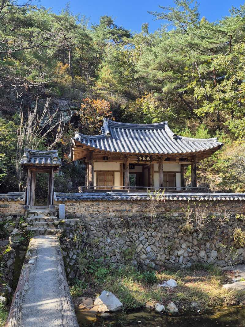 Manhyujeong Pavilion, 만휴정