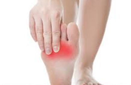 발바닥 통증의 주요 원인