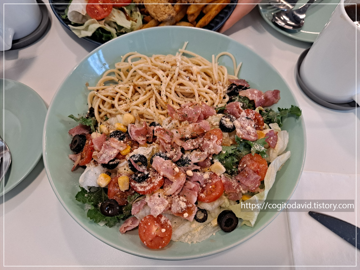 아담카페-브런치