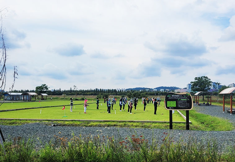 송백리 어르신 체육시설 파크골프장 소개