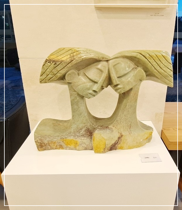 조각품