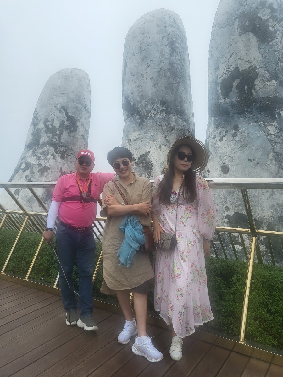 다낭추천여행지바나힐골든브릿지대성당