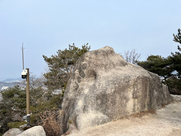 북악산 정상 모습