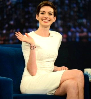 앤 해서웨이 나이 프로필 | 남편 자녀 영화 작품 유퀴즈 성격