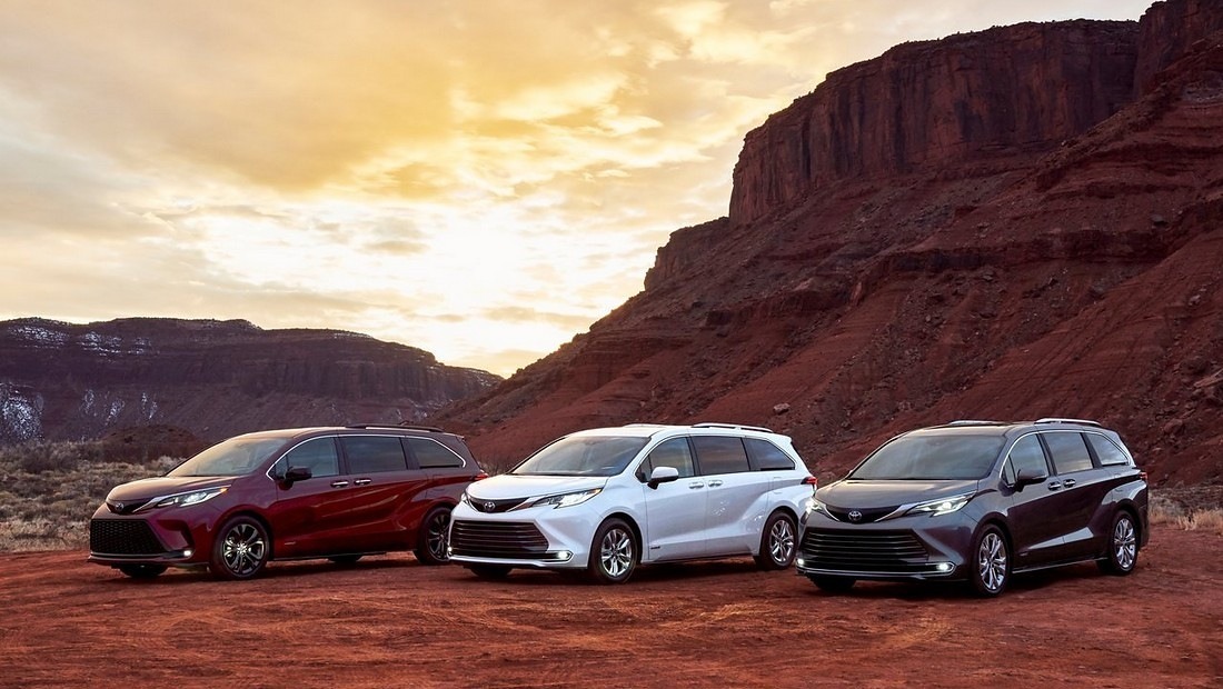 토요타 시에나 하이브리드 차량 전면 사진 출처 다음자동차