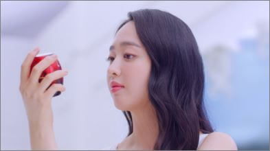 고혼진 화장품 모델 김민정 사진