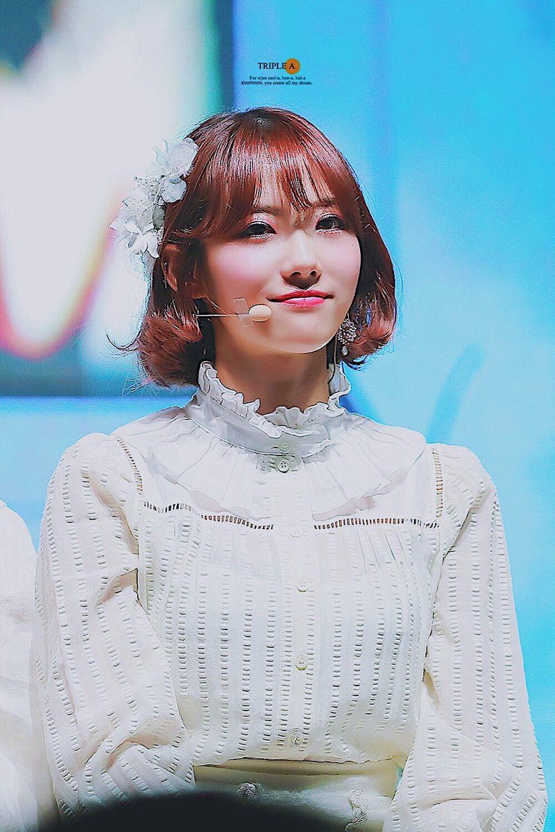 우주소녀 루다 인스타그램 사진 몸매