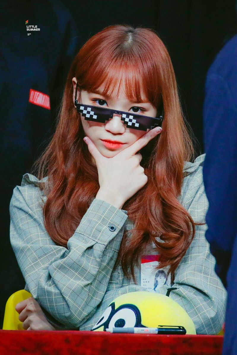 김채원 사진 모음