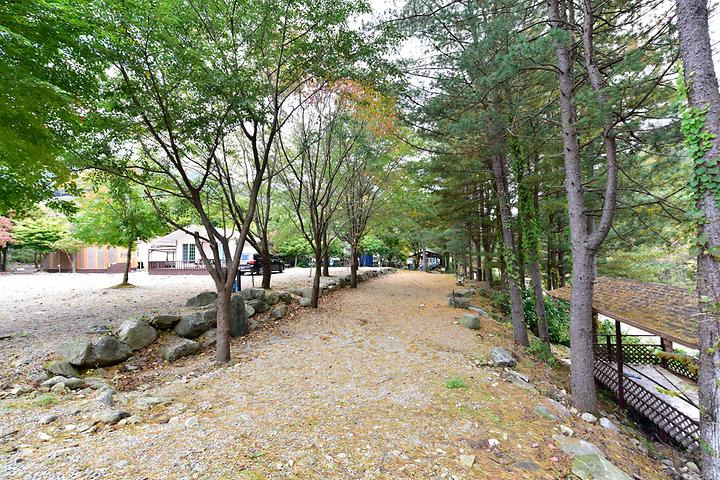 가평 '휴림펜션' 캠핑장 미리보기