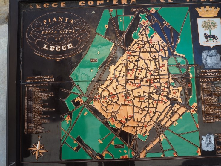 이탈리아 남부도시 레체 지도사진