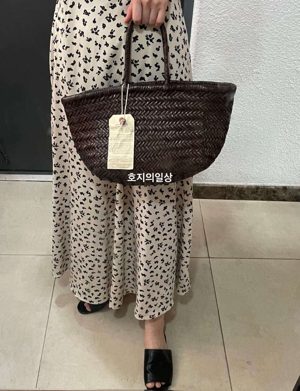 드래곤 디퓨전 트리플 점프 스몰 다크브라운 - 착용샷